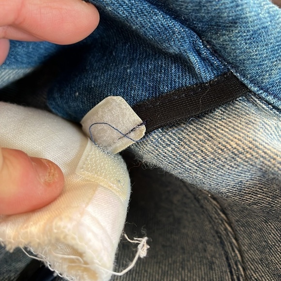 A.B.S. BLUE LABEL Jean denim Jacket W/Gold Trim Decor, Womens Size M - Picture 14 of 14